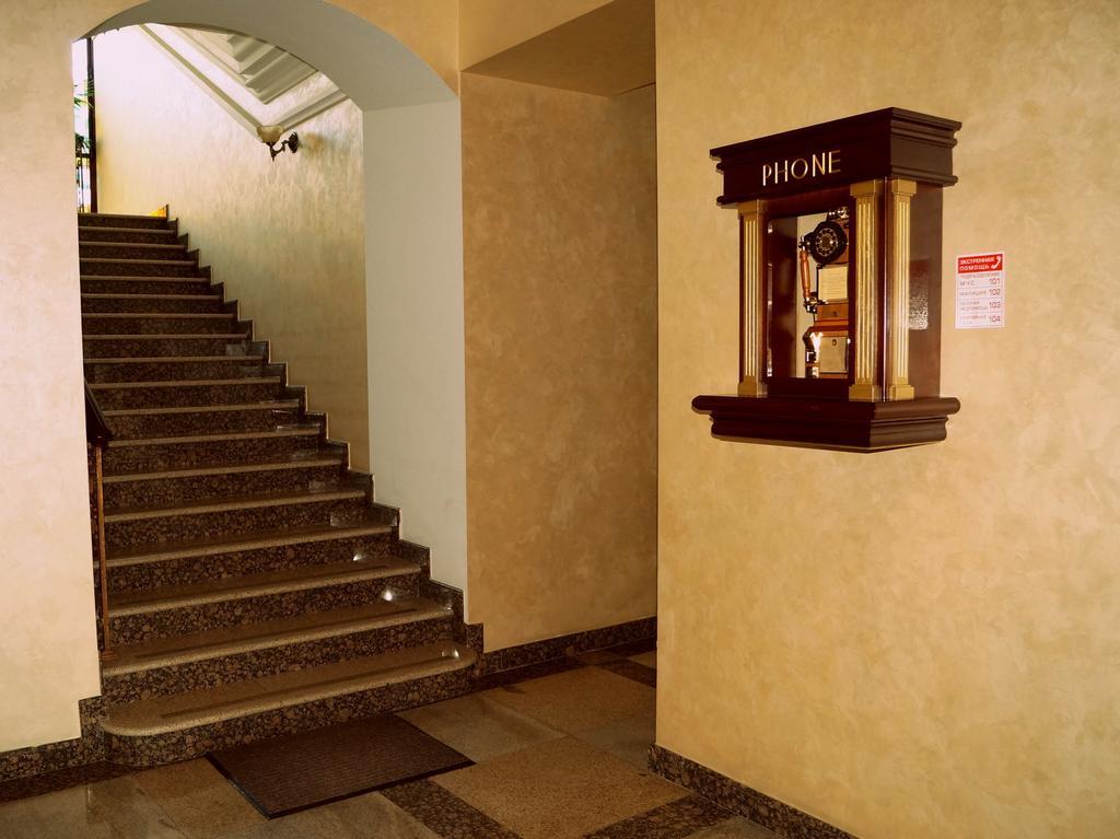 Garni Hotel Minsk Ngoại thất bức ảnh