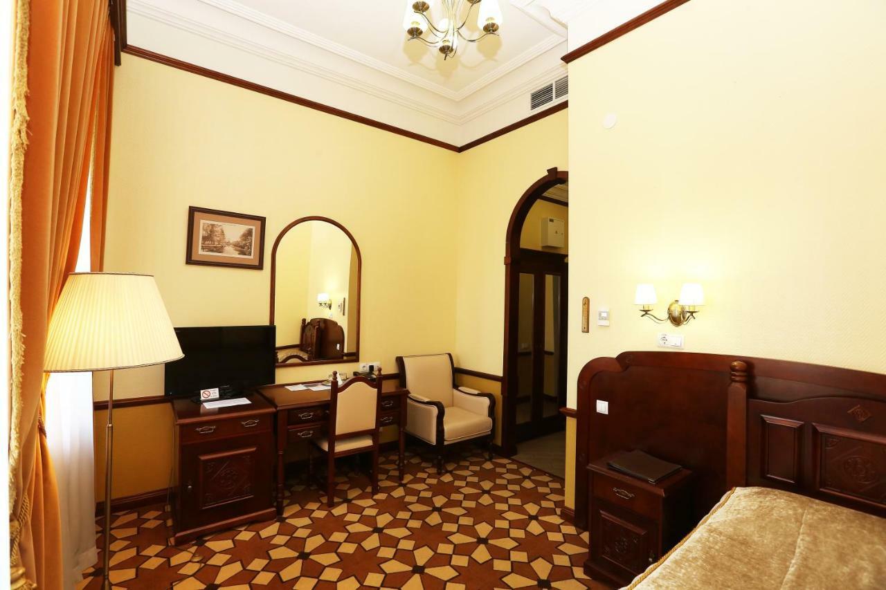 Garni Hotel Minsk Ngoại thất bức ảnh